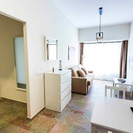 Les Muralles 7 Holiday home