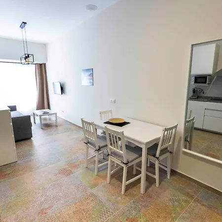 Les Muralles 7 Holiday home