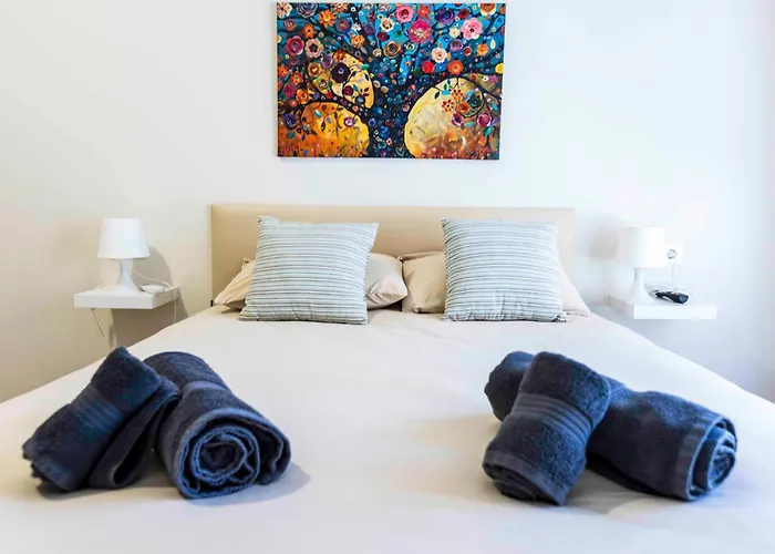 Les Muralles 7 Tatil Evi *